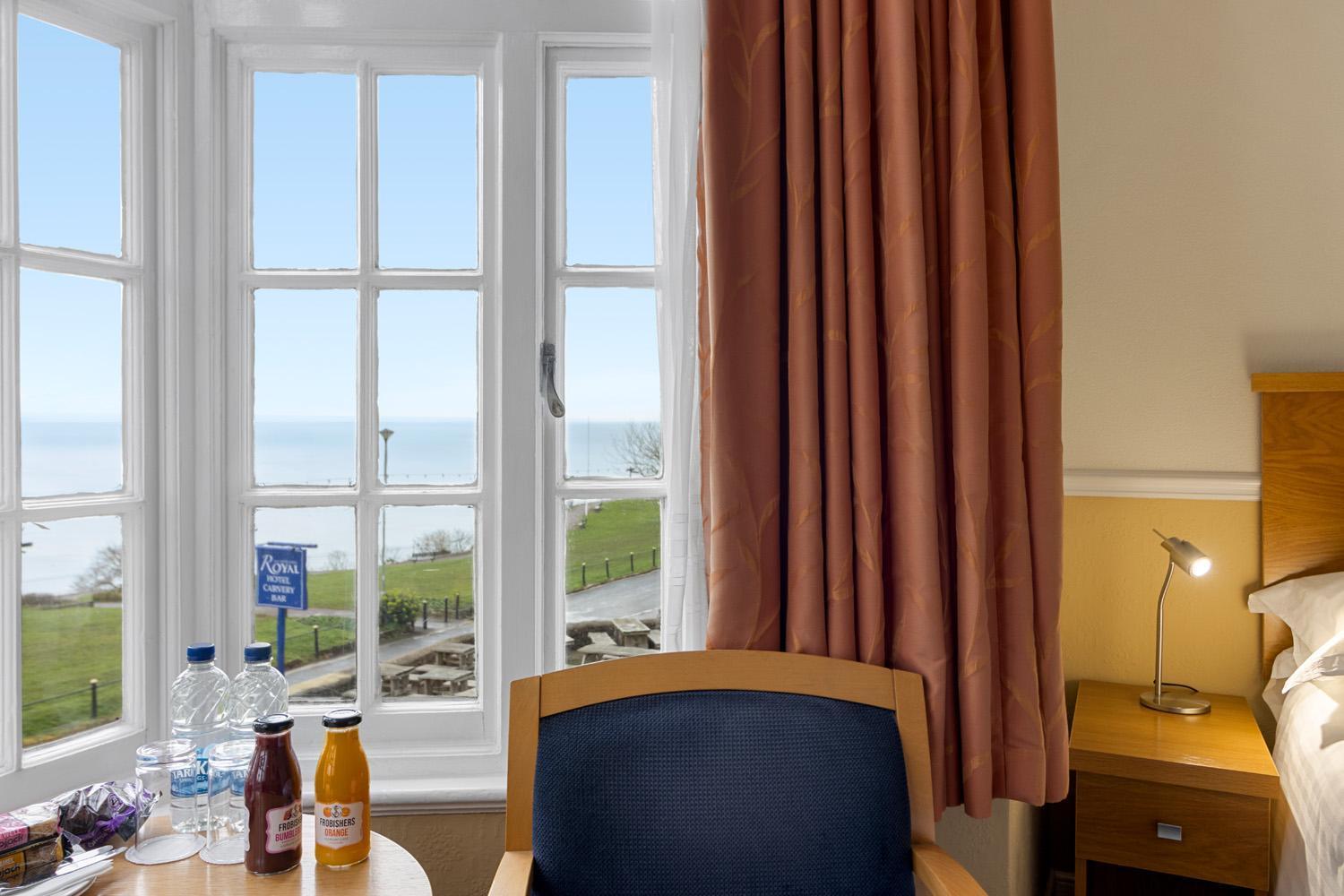 Babbacombe Royal Hotel And Carvery Торки Экстерьер фото
